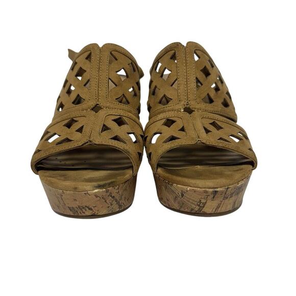 Franco Sarto Shea Tan Perforated Cut Out Cork Peep Toe Wedge Heels Womens Size 7 - Picture 2 of 11